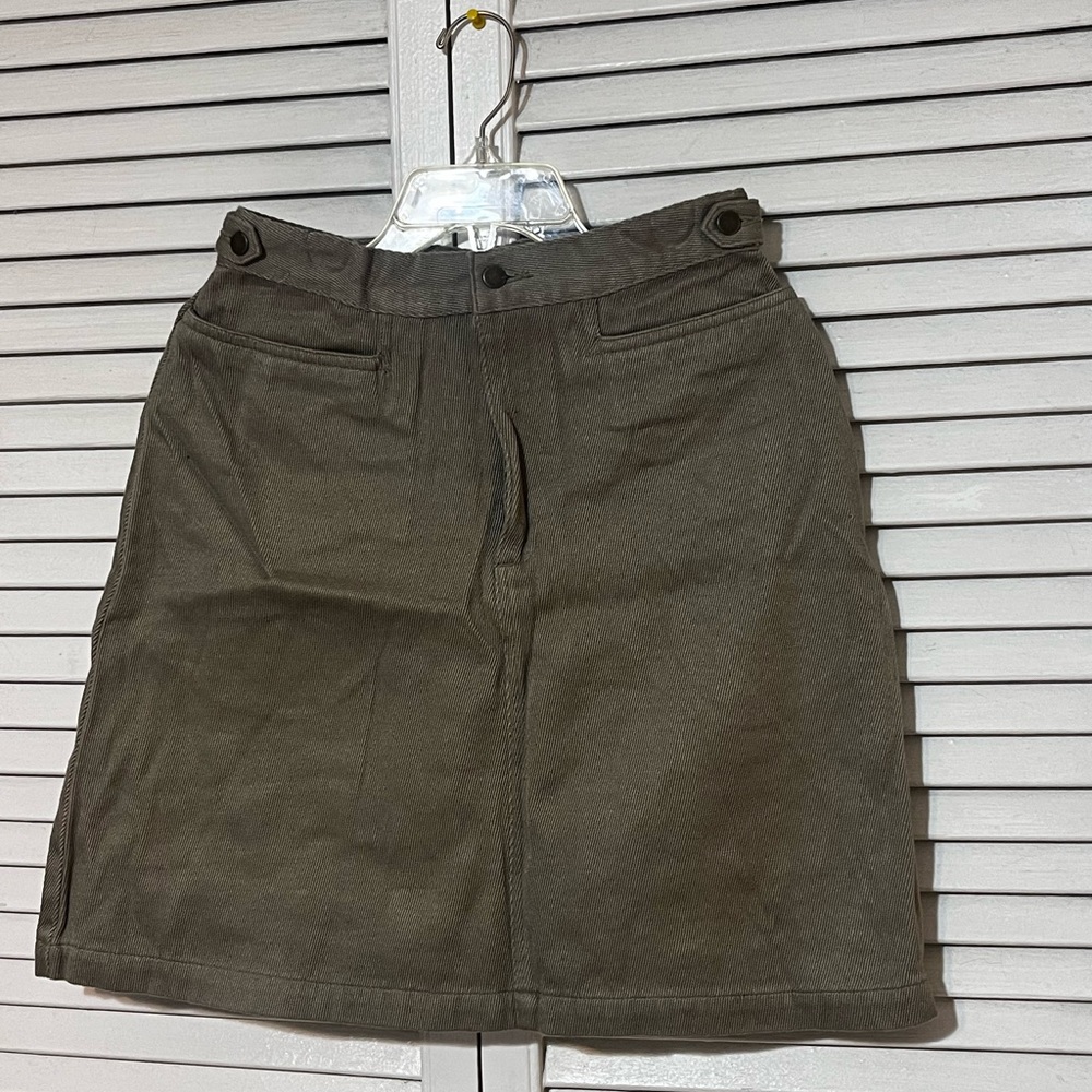 women mini skirt with pocket size 6 Fashion design